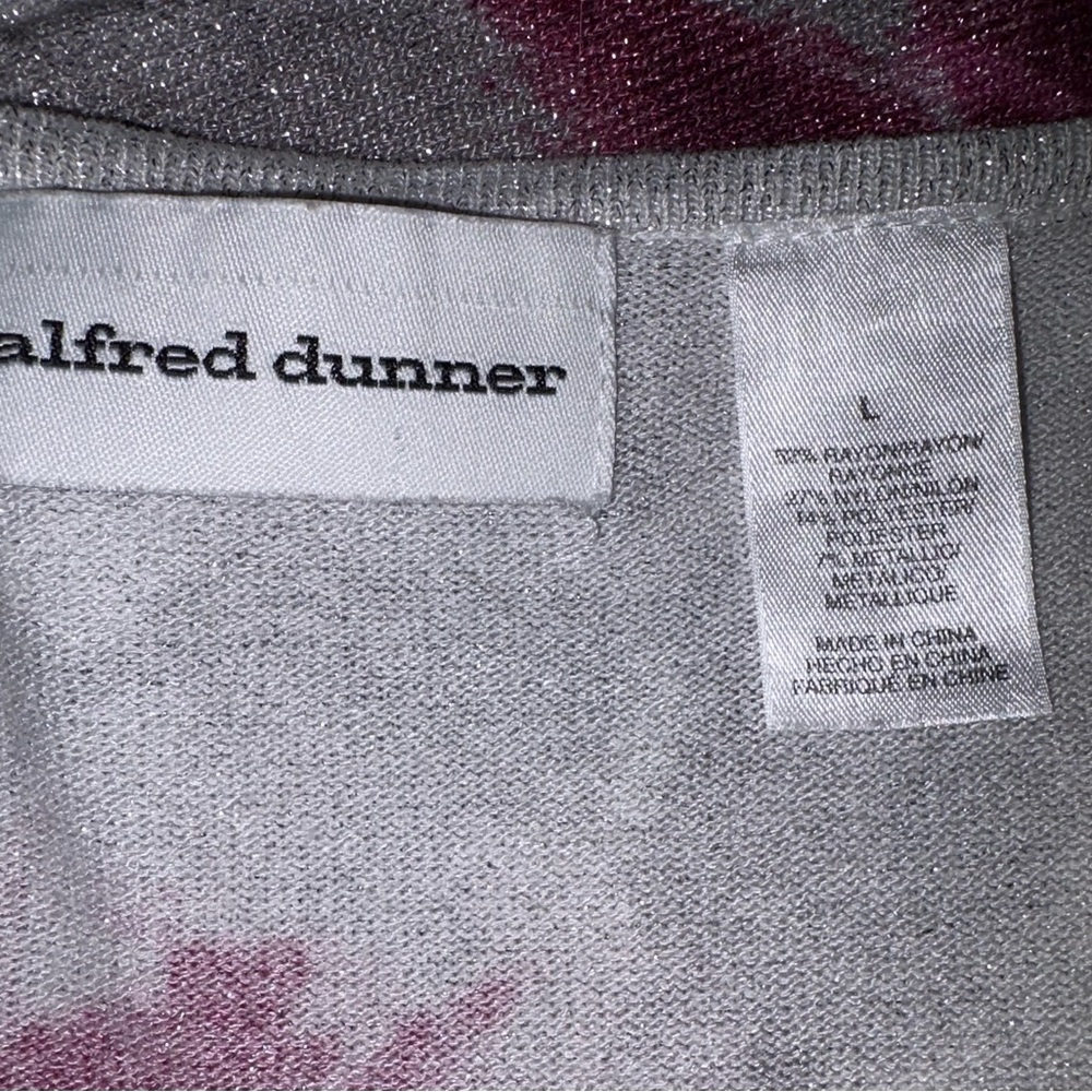 Alfred Dunner Pink and Grey Floral Sparkly Blouse Size Large - Picture 6 of 7